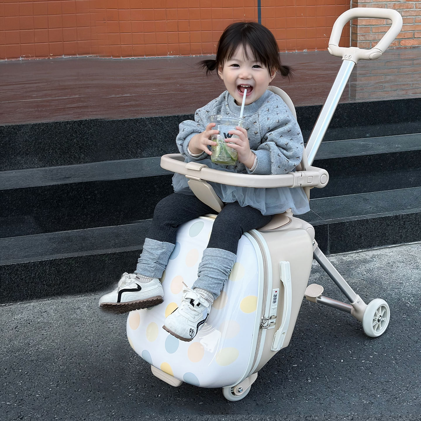 Travel Children Luggage Case C - Baby Nursery Trolley recension och pris